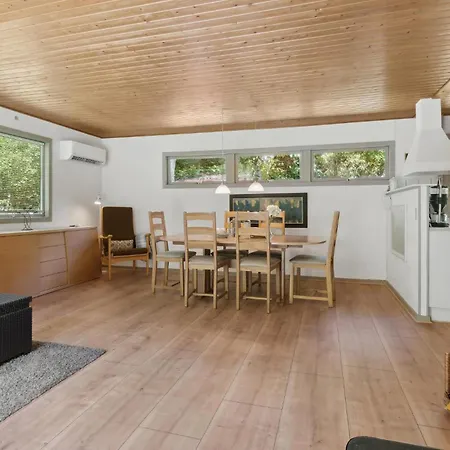 3 Bedroom Gorgeous In *